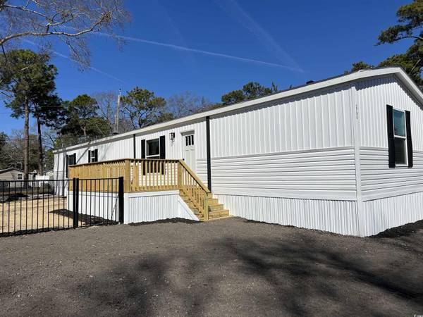 Must See Home in Surfside Beach! 3 Bedrooms (2705) 1