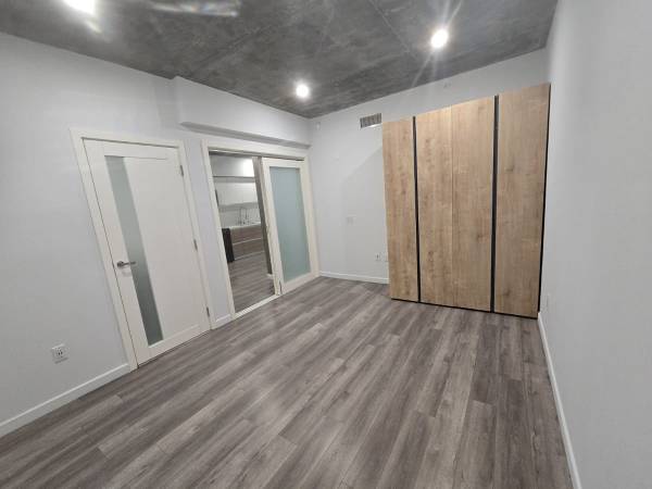 Sundeck, Availability 24 Hours, Washer/Dryer 1