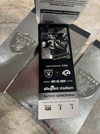 Raiders Rams Oct 25 1