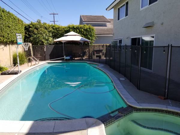 **WOW** POOL &  Private Room !! Move in Special ** Ready Now  !! 1