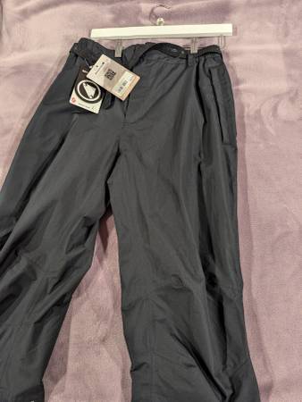 Endura Women's Bike Pants NWT - $30 (Falls Church)63470112459395120