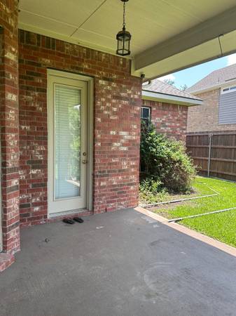 $900 / 1br - 140ft2 - Furnished bedroom with private entrance and own bath in Murphy Texas (Murphy)63796578406147121