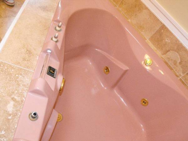 GOOD PROFESSIONAL BATHTUB RESURFACING 1