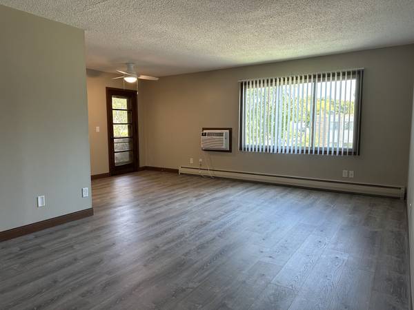 $1,350 / 2br - 800ft2 - Apartamentos Virginia Terrace: 2 Dormitorios Disponibles en Septiembre, ¡Llama Hoy! (St. Louis Park)63868700526083120