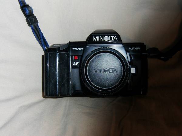 Minolta Maximum 7000 af 35mm film camera and lenses 1