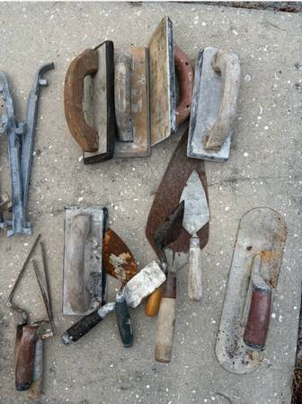 Assorted concrete tools 1