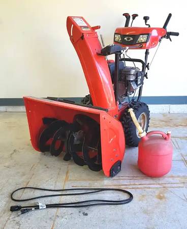 Simplicity Snowblower 1