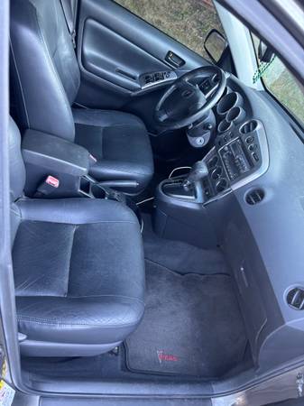 2006 Pontiac Vibe - $4,999 (Seattle)63622905549443123