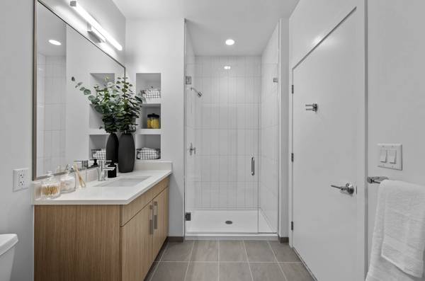 $4,000 / 1br - Amazing 1 bed, Pet Friendly, Laundry in Unit & Super Stylish (Allston)63856446698369123