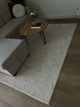 Calvo Ivory/Off-White Area Rug, By Wade Logan®  Rectangle 5'3" x 7' 1