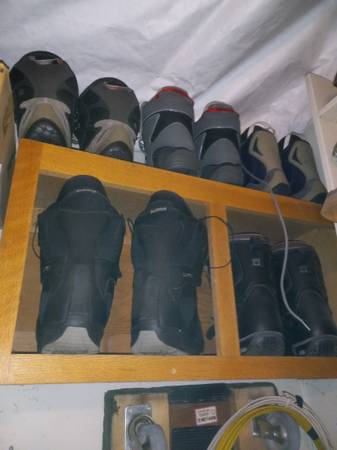 Snowboarding Gear / Used 1
