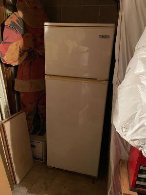 Refrigerator- freezer 1
