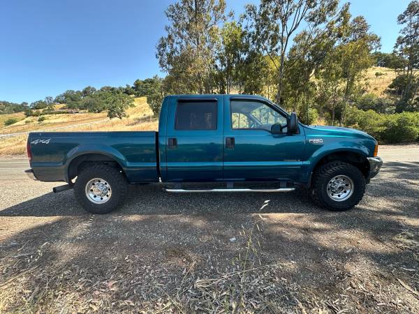 2001 F-250 4x4 Super Duty ZF6 transmisión manual, cabina extendida - $35,000 (Benicia)63469882739329121