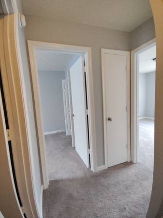 $1125.00 / 2br - 948ft2 - Charming 2 Bed Townhouse in Lynchburg | 1.5 Bath | $1125/mo | Availabl63851969879681124