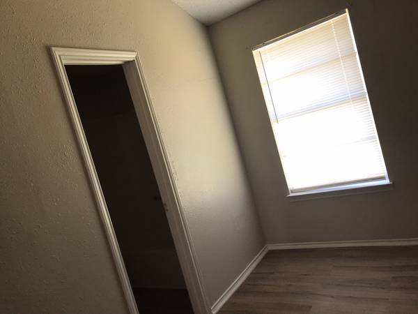 $795 / 1br - $795/1Dormitorio/Apartamentos Reagan Road INCLUYE AGUA (Beeville)64036535526145123