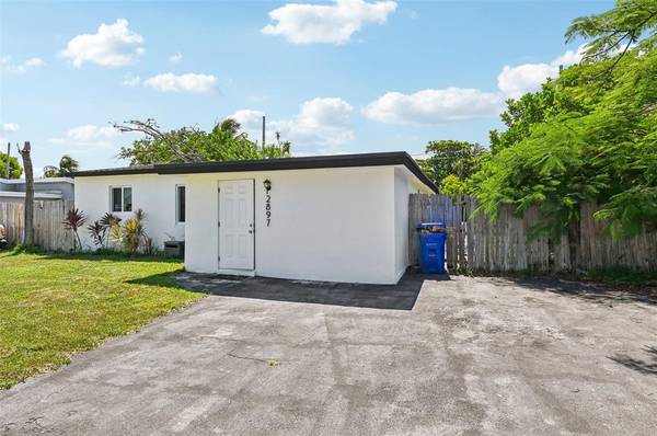 $430,000 / 3br - 1184ft2 - Updated Three Bedroom House in East Pompano Beach (Pompano Beach)64001845948674122