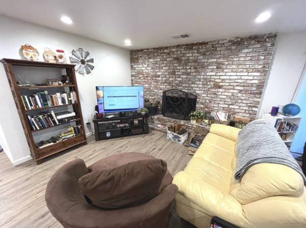 $1,000 / 3br - Habitación privada + baño compartido en Walnut Creek – Cerca de BART y Safeway (walnut creek)63880015050497123