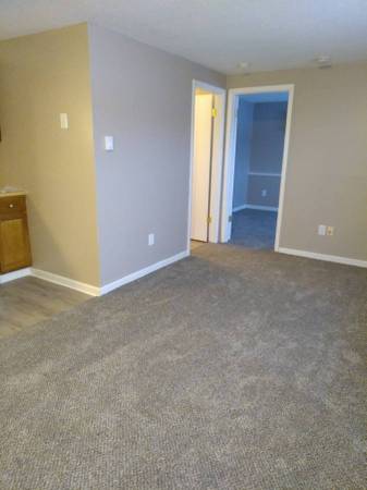Lockport 1 BR comletely reurbished 1