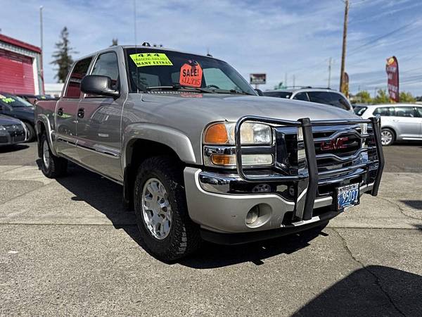 2005 GMC Sierra 1500 SLT 4dr Crew Cab 4WD SB (6215 SE 82 AVE PORTLAND, - $10995.0063470222615939122