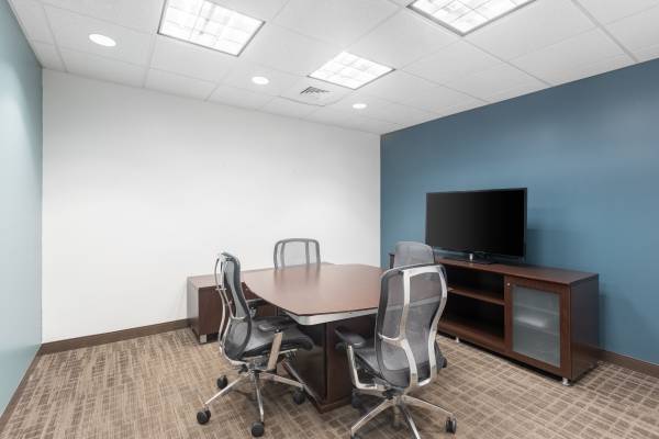 $215 Professional Presence at a Low Cost - Virtual Office Plans! (Chesapeake)64053706894721124