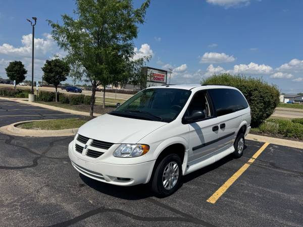 Dodge grand caravan handicap - $6,300 (Plainfield)63618900483585121