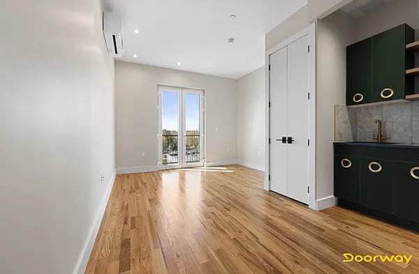 $2,842 / 1br - 🌟 ¡Recién estrenado de 1 dormitorio en Bushwick! Balcón + Azotea + Lavandería 🐾 🌟 (Brooklyn)63765484504323123
