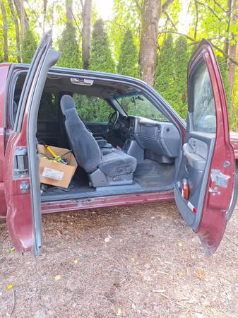 2000 Chevy Silverado 1500 Cabina Extendida - $3.000 (Puyallup)63441873960195122