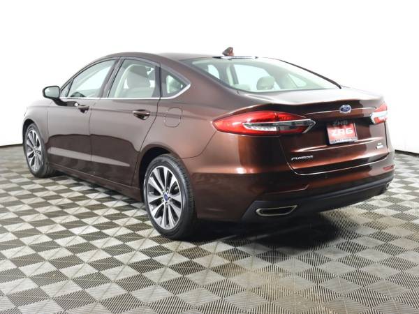 2019 Ford Fusion SE - $17,995 (_Ford_ _Fusion_ _Sedan_)63474472548995122