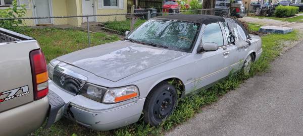 2003 Mercury Grand Marquis - $1,00063622014291459120