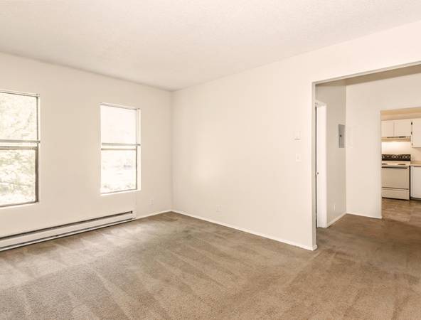 $1,099 / 1br - Techos Altos, Admite Gatos, Puntuaciones de Bicicleta, Caminata y Tránsito de más de 90 (Goose Hollow en la 14th)63914740153347123