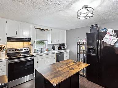$750 / 2br - 223 Atlanta Ave, Mount Carmel, TN (Mount Carmel, TN)64049797229315122