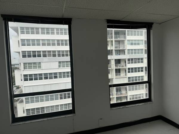 $931 Office Suite for Rent – Suite #620 (Sunrise)63379613555713122