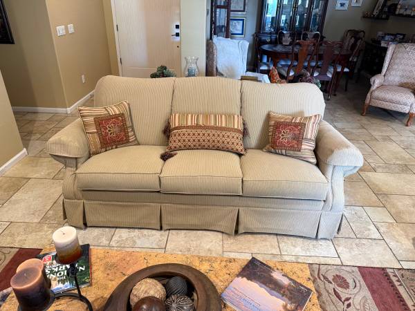 Lazy boy couch 1