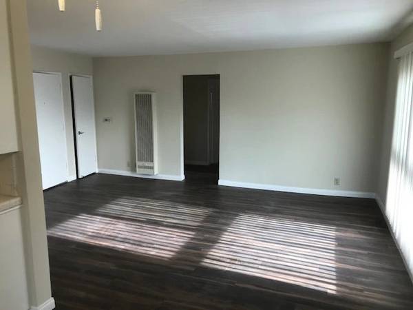 $2,295 / 2 hab - ¡ÚNICO! * Cómodo apartamento de 2 habitaciones, 1 baño *Se permiten mascotas* ¡Échale un vistazo! (Burbank)63840113967489121