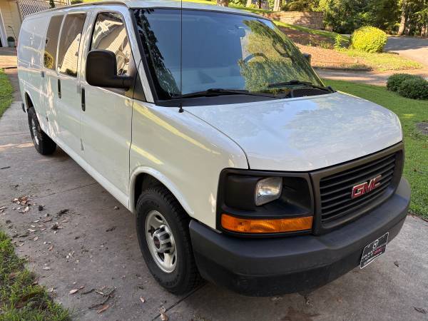 2016 GMC SAVANA 2500 - Photo 9
