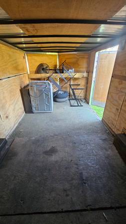 2017 Rc Large enclosed trailer 1