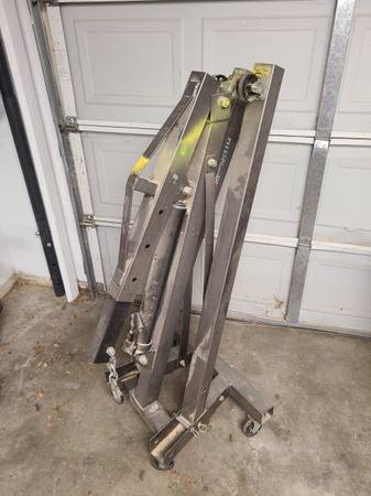 Engine hoist and engine stand 1