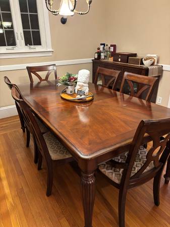 Dining Room Set 1