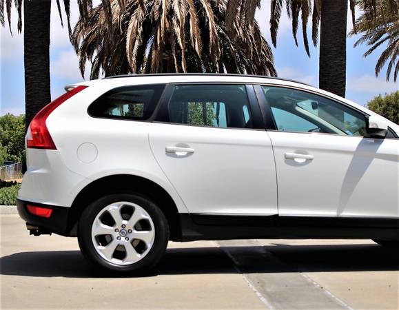 2013 Volvo XC60 - $8,999 (San Diego,CA)63476190325633122