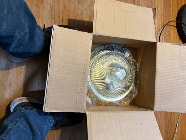Ceiling light 1