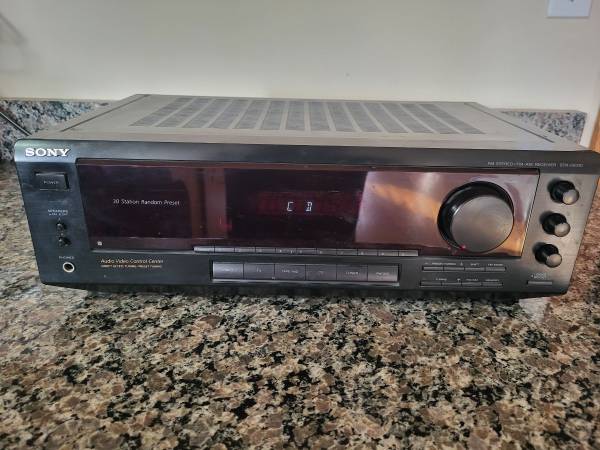 Sony audio video control center stereo fm/am receiver STR-DE310 working 1