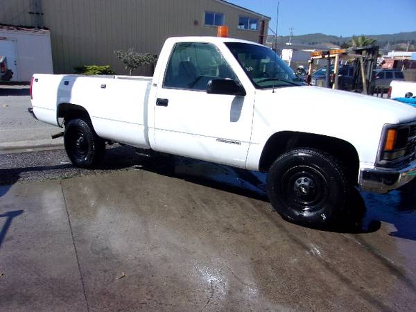 Chevy 1998 Pickup Truck with Dump Bed, 5.7 engine, 3/4 Ton, 88K miles, - $8,800 (half moon bay)63654704921603121