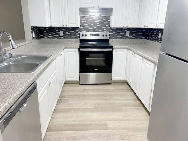 $2,295 / 1br - 873ft2 - 1BR 1BA apt, Open concept! Luxury vanity, Washer & dryer in your home (Redmond/Bellevue/Microsoft)63688277658499122