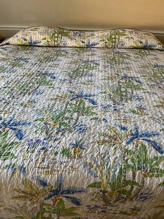 King bedspread 1