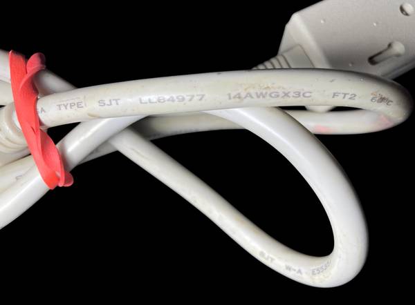 Transient Voltage Surge Suppressor Power Strip Model C0-001S - $8 (Baldwin)63471464804097124