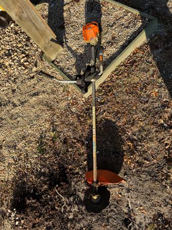 Stihl FS 85 Weedeater 1