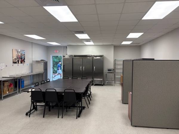 $2,700 / 2000ft2 - Office Space for Rent (Hilton Head)63951149702402122