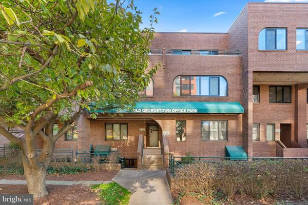 1st Floor Office Condo FOR SALE, Parking, On Street, Move in Ready 1