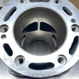 03 CR250R cylinder 1