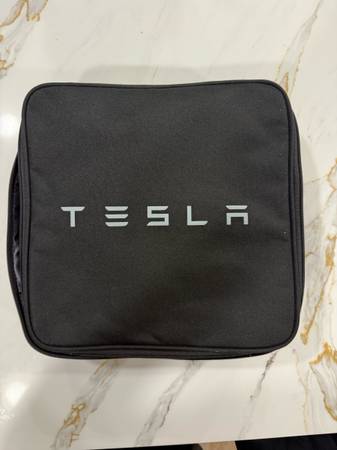 Tesla 2nd Gen Mobile Charging Kit 110v only - $165 (Gurnee)63471149118851120